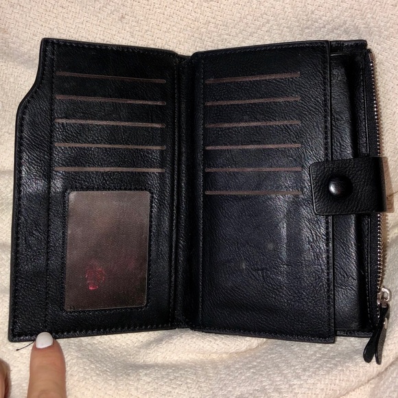 Black Wallet - Picture 4 of 4